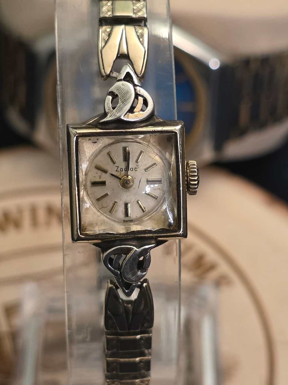 Zodiac Women's Silver-Tone Square Dial Bracelet Watch